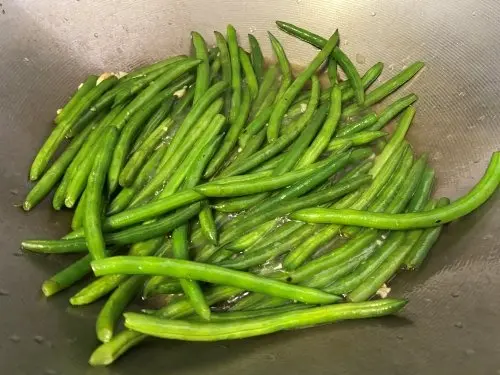 chinese stir-fried green beans water added